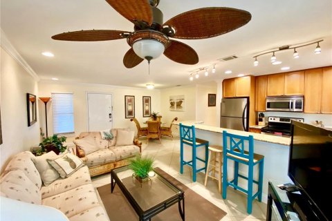 Copropriété à vendre à Saint Pete Beach, Floride: 2 chambres, 80.82 m2 № 2422723 - photo 19