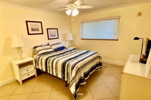 Copropriété à vendre à Saint Pete Beach, Floride: 2 chambres, 80.82 m2 № 2422723 - photo 7
