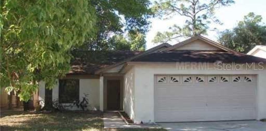 Villa ou maison à Oviedo, Floride 3 chambres, 114.46 m2 № 1895059