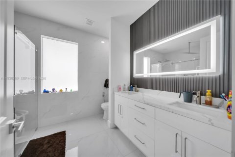 Купить виллу или дом в Лихай-Эйкерс, Флорида 3 спальни, 144.83м2, № 1996186 - фото 11