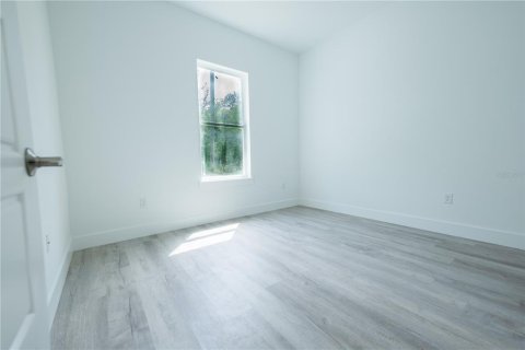 Apartment in Citrus Springs, Florida 3 bedrooms, 125.42 sq.m. № 2381266 - photo 17