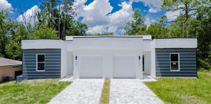 Apartment in Citrus Springs, Florida 3 bedrooms, 125.42 sq.m. № 2381266