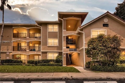 Condo à Pembroke Pines, Floride, 1 chambre  № 2390405