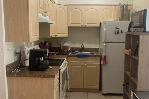 Apartment in Fort Lauderdale, Florida 1 bedroom, 1027.96 sq.m. № 1897820 - photo 6