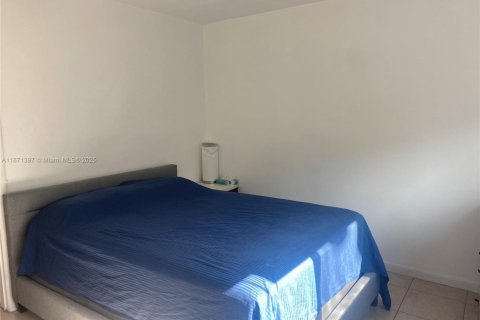 Apartment in Fort Lauderdale, Florida 1 bedroom, 1027.96 sq.m. № 1897820 - photo 7