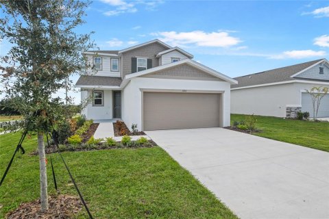 House in Dundee, Florida 4 bedrooms, 201.6 sq.m. № 2227155