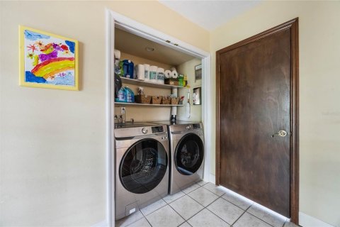 Villa ou maison à vendre à Longwood, Floride: 4 chambres, 277.13 m2 № 2142904 - photo 24