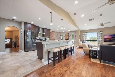 Villa ou maison à vendre à Longwood, Floride: 4 chambres, 277.13 m2 № 2142904 - photo 9