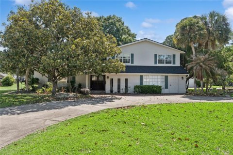 Villa ou maison à Longwood, Floride 4 chambres, 277.13 m2 № 2142904