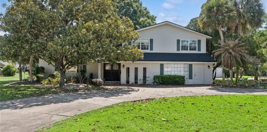 Villa ou maison à Longwood, Floride 4 chambres, 277.13 m2 № 2142904