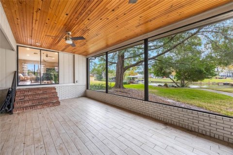 Villa ou maison à vendre à Longwood, Floride: 4 chambres, 277.13 m2 № 2142904 - photo 27