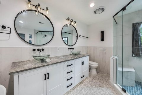 Villa ou maison à vendre à Longwood, Floride: 4 chambres, 277.13 m2 № 2142904 - photo 20