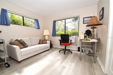 Condo in Sarasota, Florida, 2 bedrooms  № 1299709 - photo 13