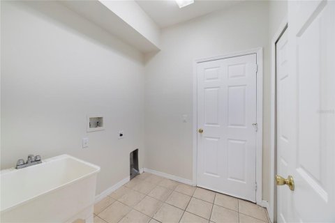 Villa ou maison à louer à Kissimmee, Floride: 4 chambres, 234.86 m2 № 1608729 - photo 14