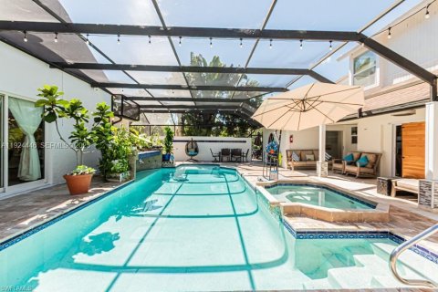 Villa ou maison à vendre à Naples, Floride: 6 chambres № 1982756 - photo 21