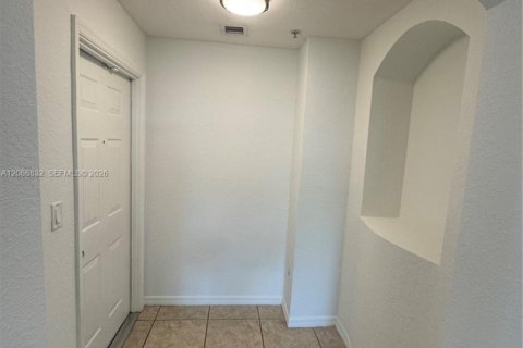 Copropriété à vendre à Doral, Floride: 3 chambres, 112.13 m2 № 2286477 - photo 13