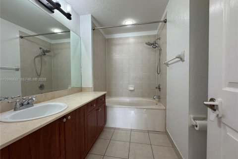 Copropriété à vendre à Doral, Floride: 3 chambres, 112.13 m2 № 2286477 - photo 29