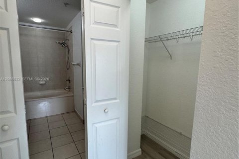 Copropriété à vendre à Doral, Floride: 3 chambres, 112.13 m2 № 2286477 - photo 28