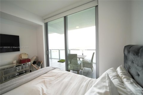 Condominio en venta en Miami, Florida, 2 dormitorios, 105.63 m2 № 1952162 - foto 10