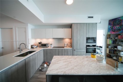 Condominio en venta en Miami, Florida, 2 dormitorios, 105.63 m2 № 1952162 - foto 21