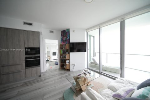Condominio en venta en Miami, Florida, 2 dormitorios, 105.63 m2 № 1952162 - foto 22