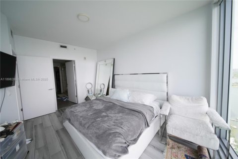 Condominio en venta en Miami, Florida, 2 dormitorios, 105.63 m2 № 1952162 - foto 2