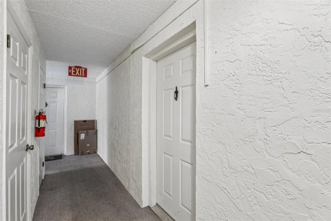 Condominio en venta en Leesburg, Florida, 2 dormitorios, 141.03 m2 № 2106541 - foto 28