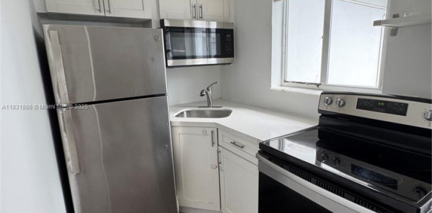 Appartement à Dania Beach, Floride 1 chambre, 159.98 m2 № 1809733