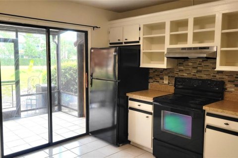 Touwnhouse à louer à Apopka, Floride: 2 chambres, 110 m2 № 2109680 - photo 8