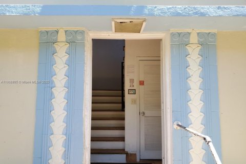 Снять в аренду квартиру в Майами-Бич, Флорида 41.81м2, № 1955427 - фото 12