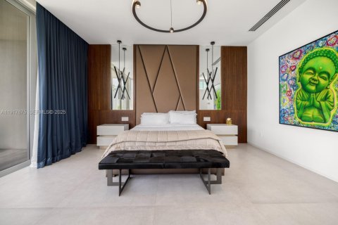 Снять в аренду виллу или дом в Майами, Флорида 5 спален, 492.66м2, № 1990720 - фото 30