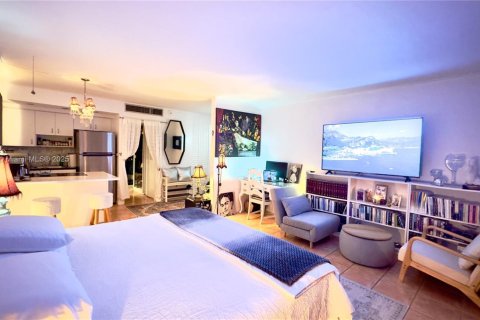 Купить кондоминиум в Майами, Флорида 48.4м2, № 1977603 - фото 14