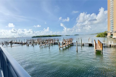 Купить кондоминиум в Майами, Флорида 48.4м2, № 1977603 - фото 9