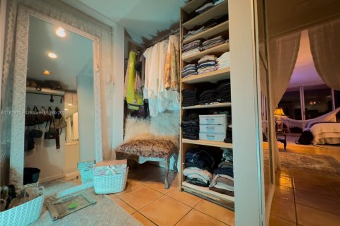 Купить кондоминиум в Майами, Флорида 48.4м2, № 1977603 - фото 20