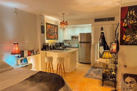 Купить кондоминиум в Майами, Флорида 48.4м2, № 1977603 - фото 16