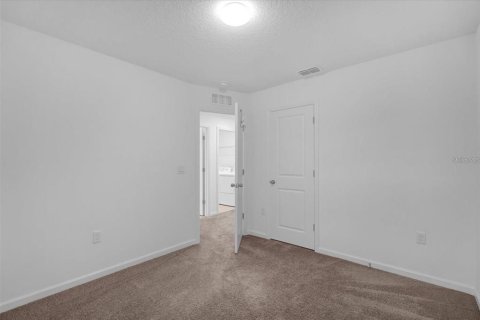 Adosado en alquiler en Kissimmee, Florida, 3 dormitorios, 144 m2 № 2156187 - foto 16