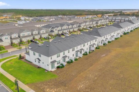 Adosado en alquiler en Kissimmee, Florida, 3 dormitorios, 144 m2 № 2156187 - foto 27