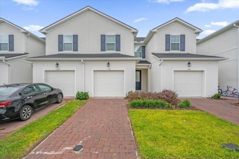 Adosado en Kissimmee, Florida 3 dormitorios, 144 m2 № 2156187