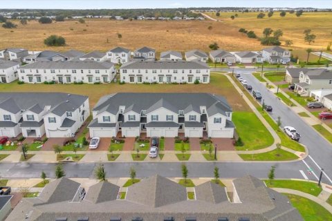 Adosado en alquiler en Kissimmee, Florida, 3 dormitorios, 144 m2 № 2156187 - foto 25