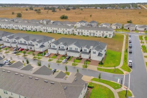 Adosado en alquiler en Kissimmee, Florida, 3 dormitorios, 144 m2 № 2156187 - foto 24