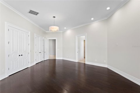 House in Tierra Verde, Florida 6 bedrooms, 1273.78 sq.m. № 1327399 - photo 19