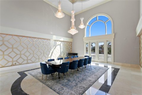House in Tierra Verde, Florida 6 bedrooms, 1273.78 sq.m. № 1327399 - photo 29