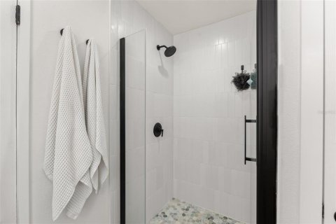 Condo in Orlando, Florida, 2 bedrooms  № 1873512 - photo 24