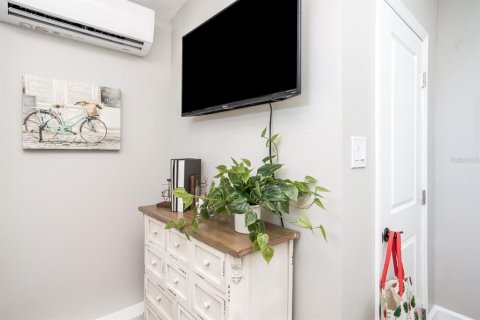 Снять в аренду квартиру в Сарасота, Флорида 1 комната, 76.18м2, № 220113 - фото 15