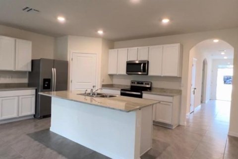 Casa en venta en Ocala, Florida, 4 dormitorios, 169.73 m2 № 1796234 - foto 3