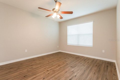 House in Wimauma, Florida 4 bedrooms, 171.5 sq.m. № 2393414 - photo 8