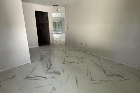 Купить виллу или дом в Спринг-Хилл, Флорида 3 комнаты, 210.33м2, № 1721807 - фото 16