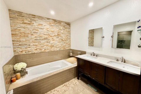 Casa en alquiler en Cooper City, Florida, 4 dormitorios, 224.17 m2 № 2009560 - foto 13