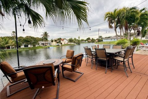 Casa en alquiler en Cooper City, Florida, 4 dormitorios, 224.17 m2 № 2009560 - foto 30