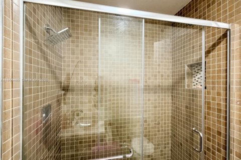 Casa en alquiler en Cooper City, Florida, 4 dormitorios, 224.17 m2 № 2009560 - foto 21